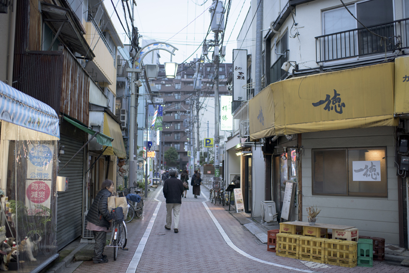 高円寺の「名物酒場」で年甲斐もなくはしゃいだ夜